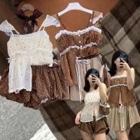 ราคา polkadot lace tank top เสื้อสายเดี่ยวลาย polkadot แต่งขอบระบายลูกไม้ ช่วงไหล่เป็นแบบระบาย น่ารักมากก จั๊มใต้อก (44601571935)