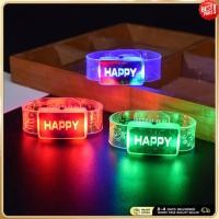 ราคา สร้อยข้อมือมีไฟ LED HAPPY สายรัดข้อมือเรืองแสงกระพริบสําหรับงานปาร์ตี้ (52506735614)