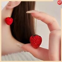ราคา แฟชั่น พลอยเทียม สีแดงสตรอเบอร์รี่ต่างหูสตั๊ดสําหรับผู้หญิงเกาหลีน่ารัก ซอก บุคลิกภาพต่างหูแฟชั่นเครื่องประดับโรงงานขายส่ง (27879442456)