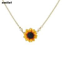 ราคา SMILE Pearls Flower Pendant Princess Charm Anniversary Gold Plated (53406825783)