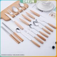 ราคา Orkun ชุด มีด ช้อน ส้อม ตะเกียบ วัสดุสแตนเลสและไม้ ช้อนส้อมด้ามไม้ Stainless steel cutlery (24082705751)