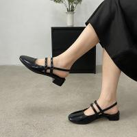 ราคา Walkon รองเท้าสลิปออนรัดส้นผู้หญิงแฟชั่นหลากสีเงางาม ให้ความรู้สึกหรูหรา ดีไซน์หัวปิดพร้อมหัวเข็มขัดคู่แบบคลา (50056206749)