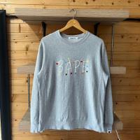 ราคา Bape Spell Out Crewneck Sweatshirt (25832099408)
