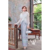 ราคา Sira Siri ชุดไทย ชุดลูกไม้ เสื้อลูกไม้ฝรั่งเศส แต่งระบายวีเชฟ รอบตัว ผ้านิ่ม ใส่สบาย ผ้าถุงสำเร็จรูปทอลายกวินตราสวยๆจ้า (24414783578)