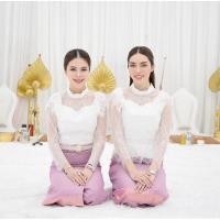 ราคา Sira Siri ชุดไทย เสื้อลูกไม้ฝรั่งเศส แขนยาว รุ่นคุณชาล็อต ทรงร 5 ผ้านิ่มไม่คัน ผ้าถุงสำเร็จรูปทอลาย อัดกาวอย่างดี สวยหรู (26572554647)
