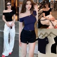 ราคา W3186 เสื้อปาดไหล่ แขนสั้น ทรงสวย ทรงน่ารัก แฟชั่นเกาหลี TAG WG WE (28629811423)