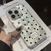 ราคา เคสไอโฟน สำหรับ iPhone 17 16 15 11 12 13 14 Pro Max X XR XS Max 7Plus 8Plus ลายจุดสีดำบนพื้นหลังสีขาว สำหรับผ้าสีไอศรี (51109367605)