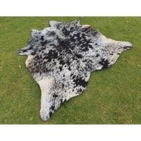ราคา นำเข้า Black White Cowhide Rug พรมหนังวัวแท้ลายดำขาว Large Hair On Hide Rug 180cm ยกระดับสไตล์บ้าน (47802257394)