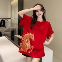 ราคา TEE SHOP เสื้อยืดแขนสั้น oversize สีแดง สำหรับผู้หญิง ปีม้า 2026 เสื้อในเทศกาลปีใหม่ มีความโชคดี เสื้อเท่ๆ เกาหลี COD (45305240943)