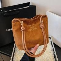 ราคา HB 890 กระเป๋าสะพายข้าง ผ้ากำมะหยี่ แฟชั่น (25862364089)
