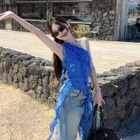ราคา Berrybury Irregular Blue Polka Dot Camisole สำหรับผู้หญิง เหมาะสำหรับฤดูร้อน มีขอบระบายที่สวยงาม (53209356527)