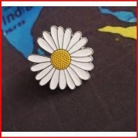 ราคา เข็มกลัด Peaceminusone ลาย Daisy ในสไตล์ G Argon จาก Collection DC1 (51907932373)