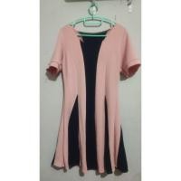 ราคา Dress ผ้ายืด สภาพดีมาก ใส่ครั้งเดียว (27007908024)