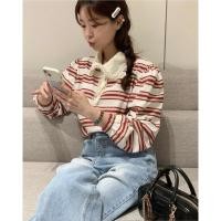 ราคา 3994 เสื้อยืดสีครีมลายทางแดงคอปกสีครีม (57054423384)