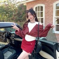 ราคา 3952 เสื้อเชิ้ตสีแดงลายสกอตเปิดไหล่ (42668923567)