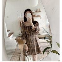 ราคา 2740 เดรสสีน้ำตาลลายสกอต (7564472910)