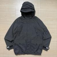 ราคา The north face Made in USA สภาพใหม่ ใส่สบาย กันน้ำ กันลม หมวกถอดได้ Sz 100 อก 44 (46209226194)