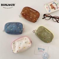 ราคา Bonjour 原创星圆半ccd防数据保护套多功能化妆线นักเรียน手包3 18Bonjour Star Half Circle CCD Anti Drop เคสป้องกันมัลติฟังก์ชั่แต่งหน้าสายเคเบิลข้อมูลนักเรียนกระเป๋าคลัทช์ (53657359801)