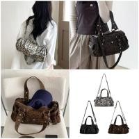 ราคา กระเป๋าสะพายข้างและถือ แบบหนัง Toted Satchels (54959279203)