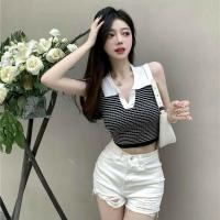 ราคา Cilset พร้อมส่ง เสื้อครอปไหมพรมแขนกุด เสื้อแฟชั่น ใส่สบาย ดีเทลลายทาง vintage Smooth Cut 0236 C (29114575285)