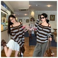 ราคา Cilset พร้อมส่ง เสื้อเปิดไหล่ลายทางสีน้ำตาล แขนยาวสไตล์เกาหลี ใส่สบาย ไซส์พอดีตัว FY5088 (52105726062)