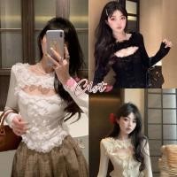 ราคา Cilset พร้อมส่ง เสื้อแขนยาวไหมพรม คอกลม ดีเทลเปิดหน้าอกเล็กมินิมอลสไตล์ แต่งลูกไม้ B079 (49450911492)