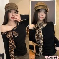 ราคา Cilset พร้อมส่ง เปิดไหล่แขนยาว แต่งสายลายเสือ เข้ารูป สีดำยืดตามตัว สวมใส่ได้ 2 แบบ FY8573 (28237065549)