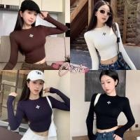 ราคา Cilset พร้อมส่ง เสื้อแขนยาวคอกลม น่ารัก สีพื้นยืดพอดีตัว ครอปสั้น FY7836 (56001372273)