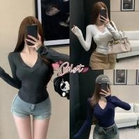 ราคา Cilset พร้อมส่ง เสื้อแขนยาวคอวี มินิมอล ดีเทลผ้าร่องยืดผ้านุ่มนิ่ม ใส่สบายสีพื้น FY8716 (40924050042)