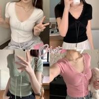 ราคา Cilset พร้อมส่ง ผู้หญิงเ เสื้อไหมพรมแขนสั้น คอวี ผ้านิ่มสีพาสเทล น่ารัก ขอบลูกไม้ มีฟองน้ำในตัว ดีเทลโบว์ ZL03 (29215823994)