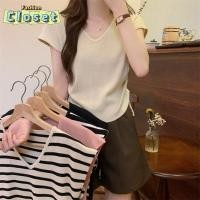 ราคา Cilset พร้อมส่ง ผู้หญิงเเสื้อแขนกุดไหมพรมคอวี ปรับสั้นยาวได้ดีเทลรูดด้านข้าง 51099 C (25387578418)