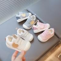 ราคา รองเท้าเด็กวัยหัดเดินแบบตาข่าย breathable สำหรับทารกในร่ม สวมใส่ง่าย (41979903667)