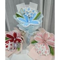 ราคา ช่อดอกลิลลี่ลวดกำมะหยี่ ช่อดอกไม้ ช่อดอกไม้รับปริญญาพร้อมส่ง (40415439603)