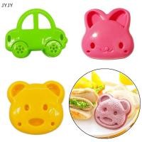 ราคา Jyjy เครื่องตัดแซนวิชแบบการ์ตูนหมีขนาดเล็กเครื่องปิดผนึกแซนวิชสำหรับเด็กแม่พิมพ์อบอาหารกลางวัน3ชิ้น (47009369332)