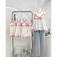 ราคา ? ? ? ? ? ? ? ? ? ? ? ? ? ? เสื้อสายเดี่ยวดีเทลน่ารักติดกระดุมมุกด้านหน้าแต่งระบายผูกโบว์2ชั้นน่ารัก (18493982178)