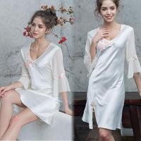 ราคา SZ2044 ชุดนอนเดรสกระโปรงสั้นผ้าซาตินสีขาวสะอาด (4516463589)