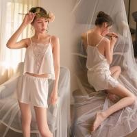 ราคา ชุดนอนซาตินสีแต่งผ้าซีทรูอกลึก SZ1789 SZ1790 SZ1791 (1832405857)