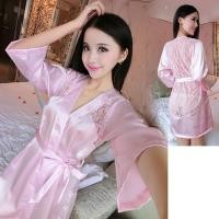 ราคา SZ1576 ชุดคลุมผ้าซาตินลูกไม้ซีทรูด้านหลังสีชมพู (972636342)