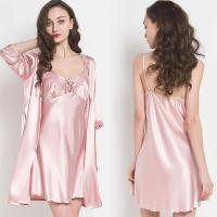 ราคา SZ1359 เซ็ทชุดนอนผ้าซาตินเนื้อนุ่มสีชมพูอ่อน (516191648)