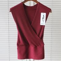 ราคา SZD5165 เสื้อยืดไหมพรมเว้าวีอกสีแดง (150791849)