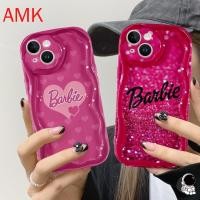 ราคา AMK 3D WAVEเคสโทรศัพท์สําหรับiPhone 17 Air 16E 16 15 14 13 12 11 PRO MAX XR XS X 8 7 6 6S PLUSใสน่ารักสีแดงตุ๊กตาบาร์บี้Pag ibig Waveกันกระแทกเคสโทรศัพท์ GNCNY (26242737742)