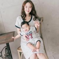 ราคา เสื้อเปิดให้นม เสื้อครอบครัว แม่ ลูก เซ็ท 2 ชิ้น (4503368044)