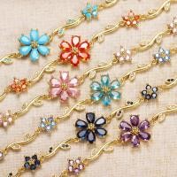 ราคา สร้อยข้อมือ สร้อยข้อมือ เพทายจริงเป็นมิตรกับสิ่งแวดล้อมฝังทองแดงเพทายใบดอกไม้เคลือบทองไม่ชุบคุณภาพสูง (40930059051)