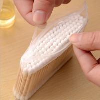 ราคา คอตตอนบัด สำลีก้าน 100 ก้าน Cotton buds สำลีปั่นหูด้ามไม้ สำลีไม้ สำลีเช็ดเครื่องสำอาง (23356602707)