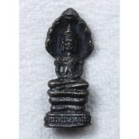ราคา รูปหล่อ พระนาคปรก 7 เศียร ขนาดเล็กเนื้อทองเหลืองรมดำ หลัง ว ค ค ไม่ทราบที่ (41565045371)