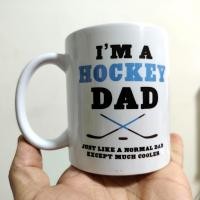 ราคา แก้วมัคเซรามิก ลาย I M A HOCKEY DAD งานสะสมเก่าเก็บ 8 ปี สภาพสวยสมบูรณ์ (52853901832)