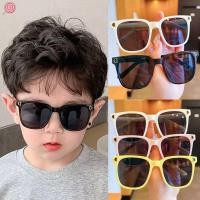 ราคา แฟชั่นเด็กแว่นกันแดดเด็กแว่นกันแดดโพลาไรซ์ชายหญิงป้องกันรังสียูวีเกาหลีน่ารักแว่นกันแดดเด็กงานเลี้ยงวันเกิดแว่นตาสําหรับพรรคเด็ก (57008698160)