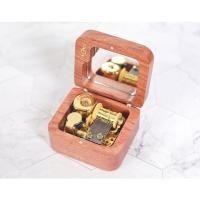 ราคา Sankyo Music Box จากญี่ปุ่น เสียงเพราะ กล่องเพลงไม้ ดนตรีไขลาน Sankyo มี 6 เพลงให้เลือก (16227728195)