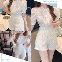 ราคา พร้อมส่ง ชุดเซ็ท เสื้อครอป กางเกงขาสั้น ลายสก็อต สุดฮิต ดีเทลกระดุมแต่งมุก แฟชั่นสไตล์เกาหลี เนื้อผ้าชีฟอง มี 2 สี (26438440611)