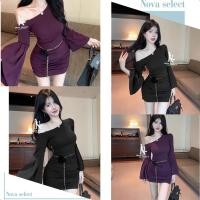 ราคา พร้อมส่ง เดรสสั้น แขนยาว ปาดไหล่ 1 ข้าง รุ่นเอวสม็อค แถมสายแต่งเอว ผ้าเรยอน ยืดเยอะมาก ทรงสวยเข้ารูป (42111112451)